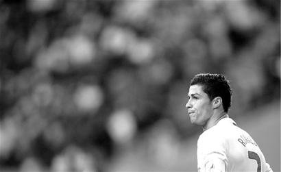 效力摩纳哥 效力摩纳哥